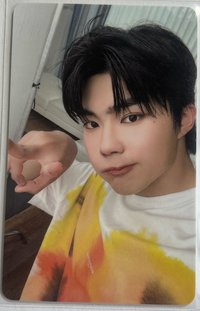 Singles oy CLEAN香水 代言卡 