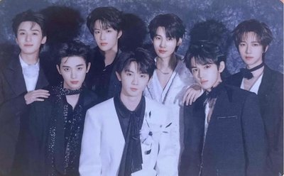 🐿️時代少年團 參重樓r卡