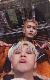 途迷 精裝版 專輯卡 雙人崴廷