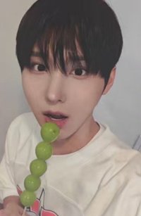 迷三 km 台北合照 簽售卡 葡萄糖葫蘆ver.