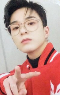 THE SECOND STEP:CHAPTER ONE 專輯卡 