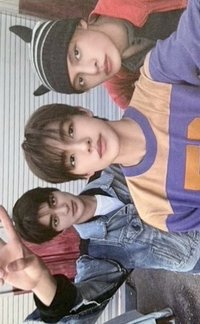 26年曆 QQ音樂 特典卡 三人卡