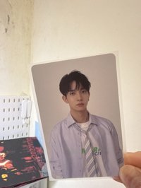 迷三專卡 上半身