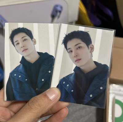 follow 日卡包 圓