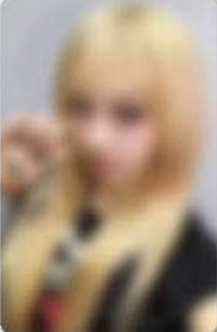 NOT CUTE ANYMORE yzy 線上6.0 簽售卡 