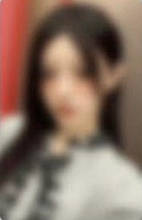 NOT CUTE ANYMORE yzy 線上6.0 簽售卡 