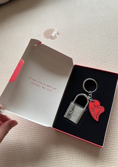 《AWKS聯名》Keep the Wonder 鄺玲玲 LINGORM ORM KS AW 鎖 鎖頭 代購 心型鑰匙圈