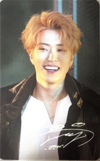 Never Ever 專輯卡 