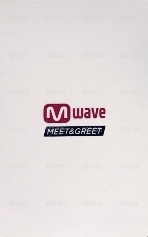 I am YOU 打歌卡 Mwave 背面