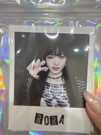 碎片拍立得茶(實體蠻大張ㄉ😍