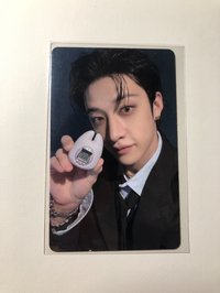 燦兄把孩子正臉留給自己看