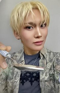 UXLXVE msg 線下9.0 簽售卡 