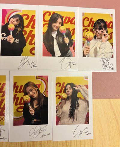 三代手燈+手燈套+十週年電影志效小卡+韓居自製九張小卡