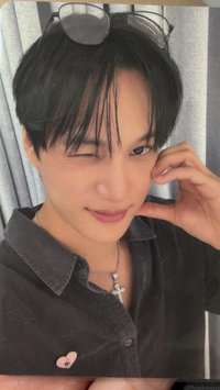 比心可愛眼鏡熊