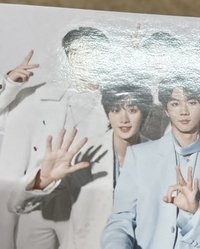 團 SR團卡（丁頭上有廠損壓痕，對光可見）