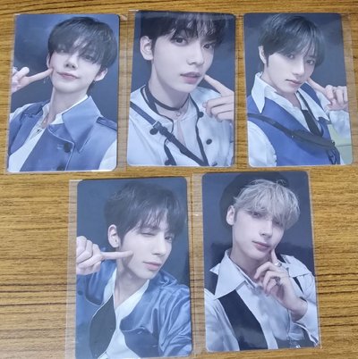 迷六日專幸運卡  戳臉頰系列✨️