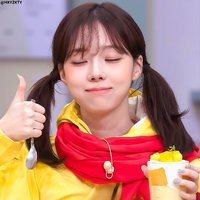 金旼炡的臉頰肉