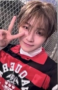 Play Hard yzy 1.0 簽售卡 