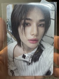 雖然是專卡，但妝造很好看