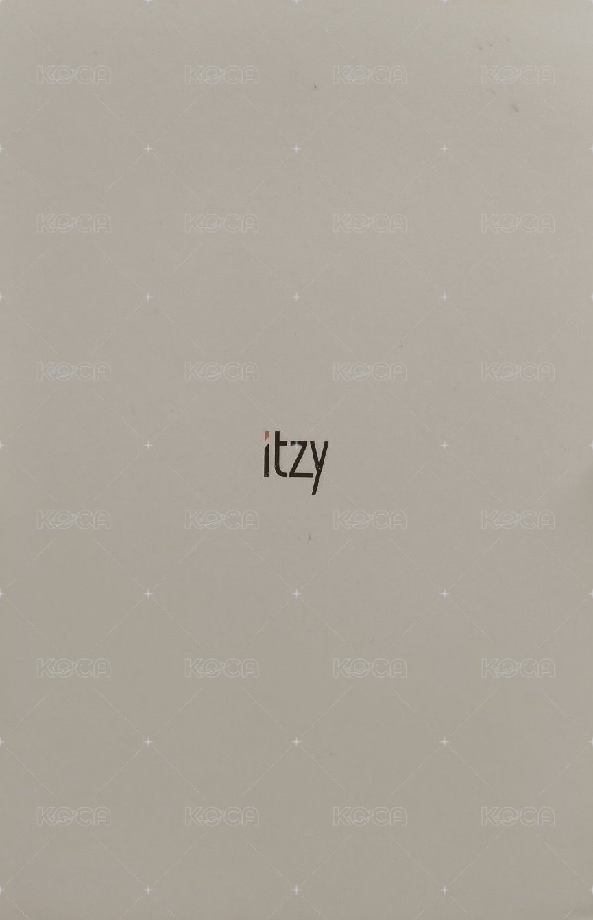 IT'z ME 黑版 明信片 預售禮 背面