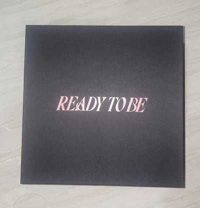 TWICE Ready To Be 五巡升級禮套組