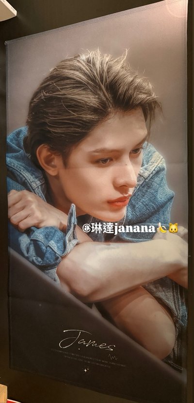 Cortis James 手幅（二手）