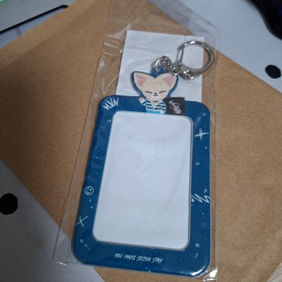 梁精寅卡套 全新