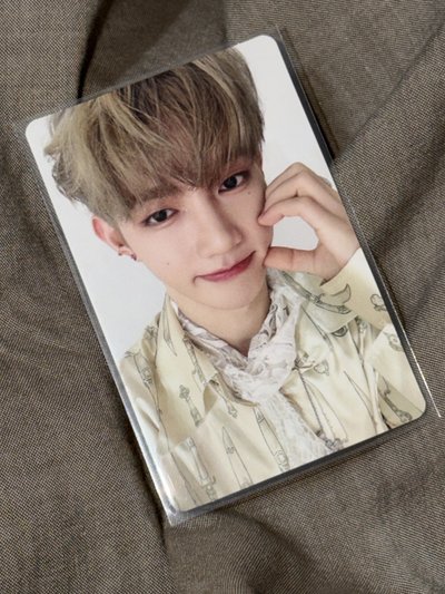 章昊 日專 比心 專卡小卡 送 塔店特典