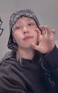 HxW ‘𝗕𝗘𝗔𝗠’ target 特典卡 