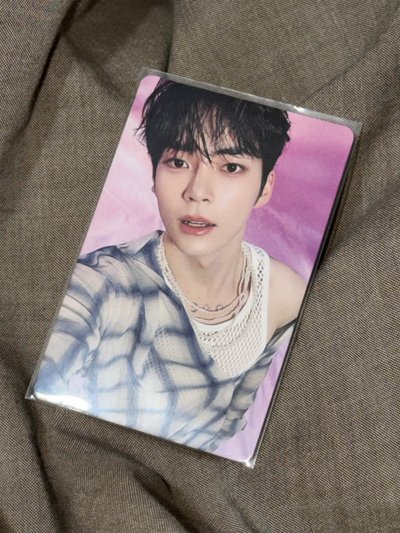 成韓彬 日專 專卡 送塔店特典