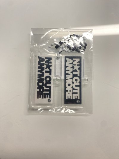 ILLIT不再可愛wvs吊飾