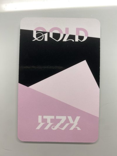 ITZY gold專卡