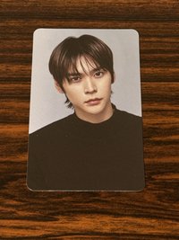 eunseok 深情對視