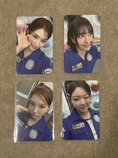 TWICE十週年線上滿額卡 定娜紗桃