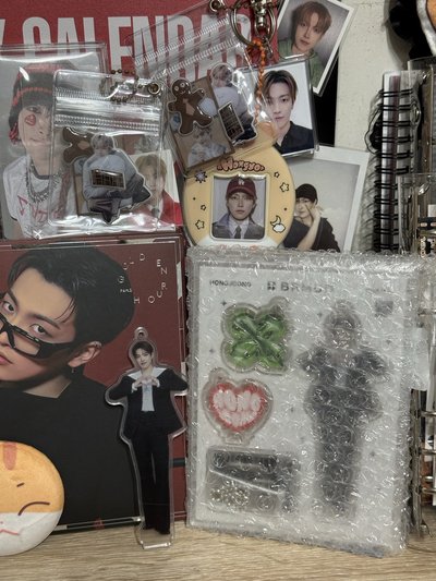 BRMUD中立牌+年曆中吊飾小盤