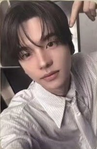 Play Hard yzy 4.0 簽售卡 