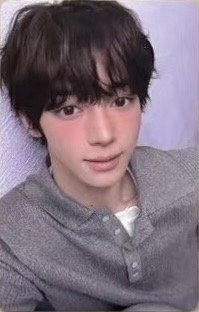 Play Hard yzy 4.0 簽售卡 