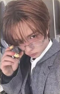 Play Hard yzy 4.0 簽售卡 