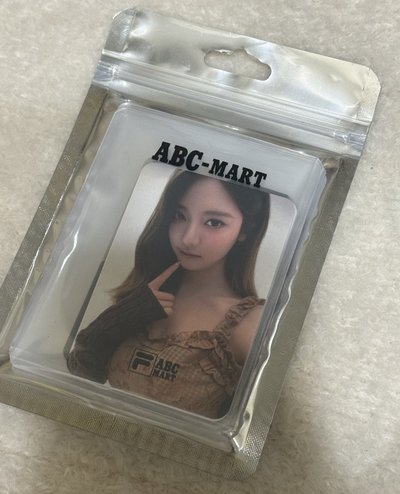 代言卡 FilaxABCMart 台灣限定