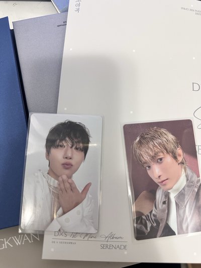 DxS 1st Mini Album Serenad