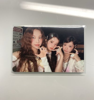 ILLIT日專三人卡