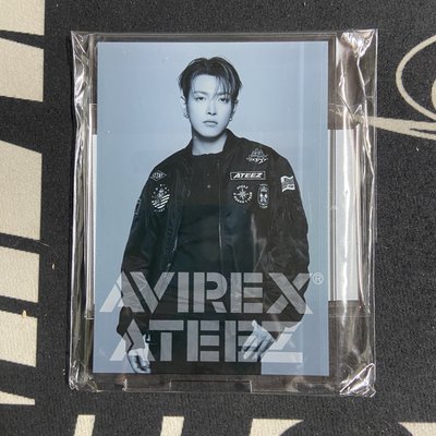 弘中AVIREX立牌