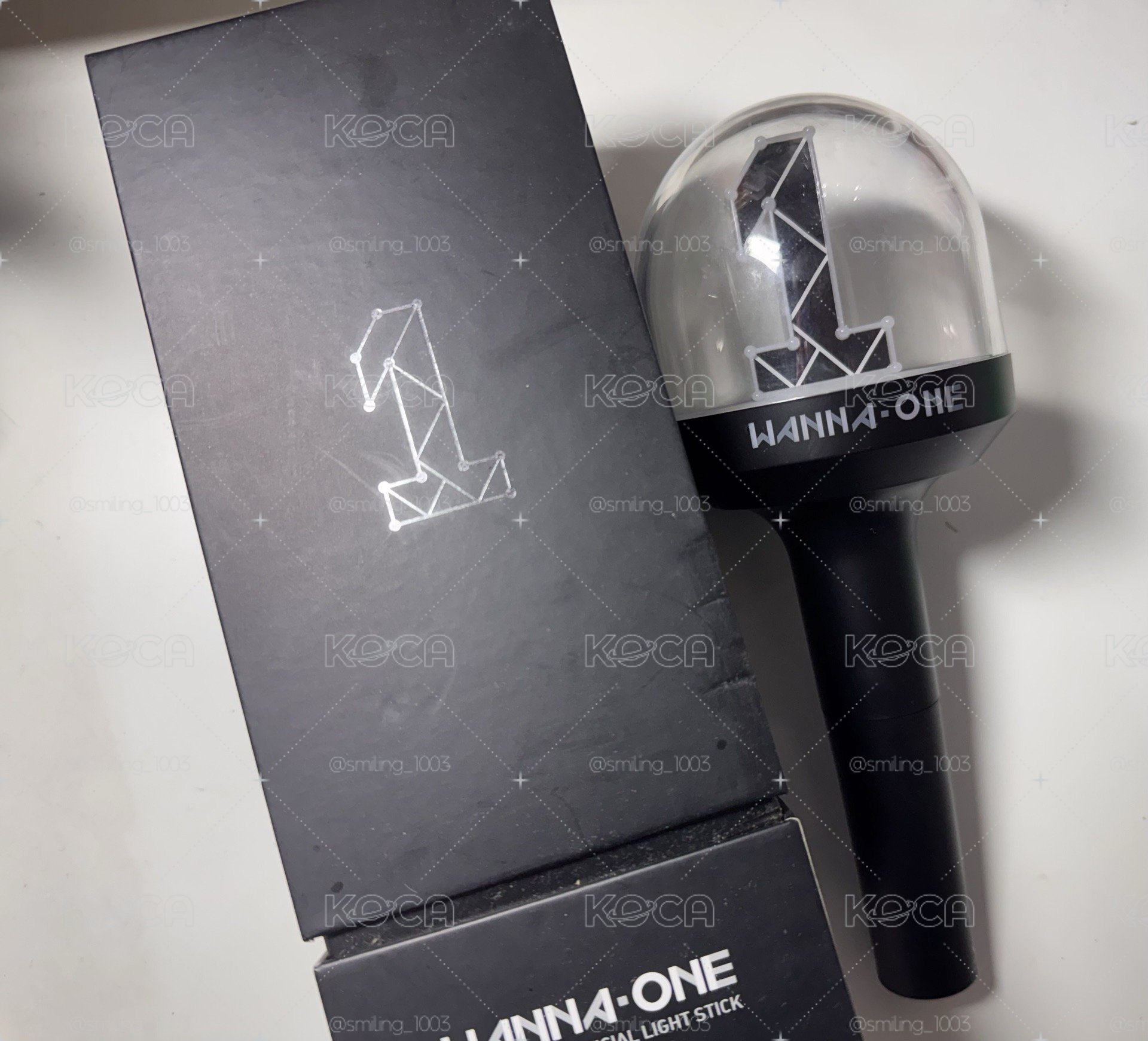 wanna one 手燈