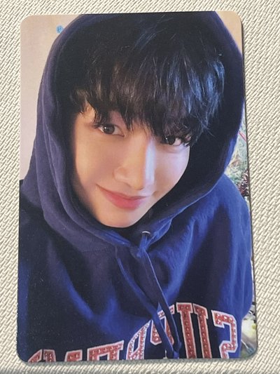 明宰鉉25生日小卡