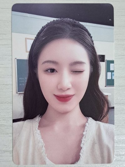 We are kms 1.0 特典卡 v5刷 摸摸小舒頭 萬事都不愁