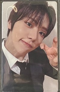 迷二 ju 線下當日著裝A 簽售卡 職員卡