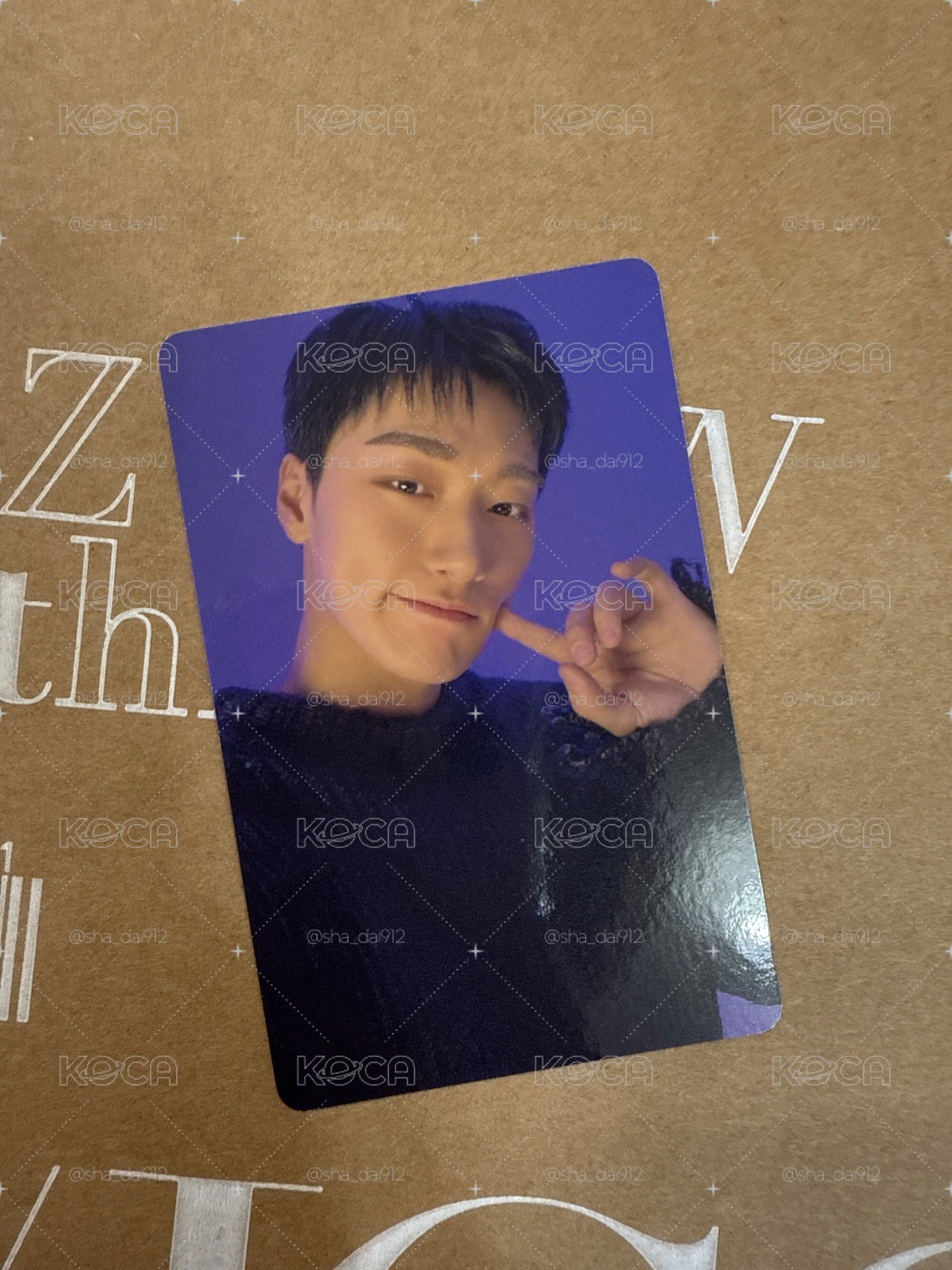 [ATEEZ] 崔傘 DICON 雜誌 背後手繪圖