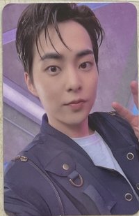 DON'T FIGHT THE FEELING 專輯卡 