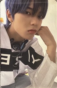 Eternal Youth : Kick It 專輯卡 