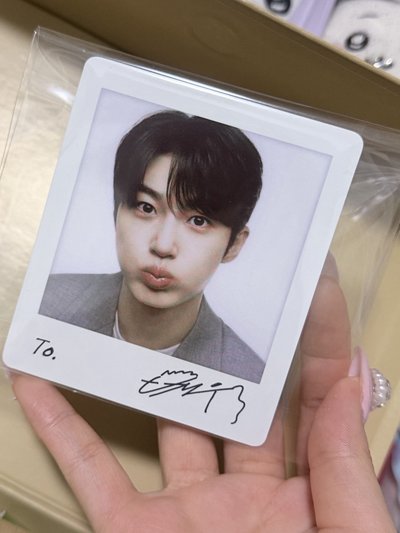 邊佑錫 泡麵拍立得